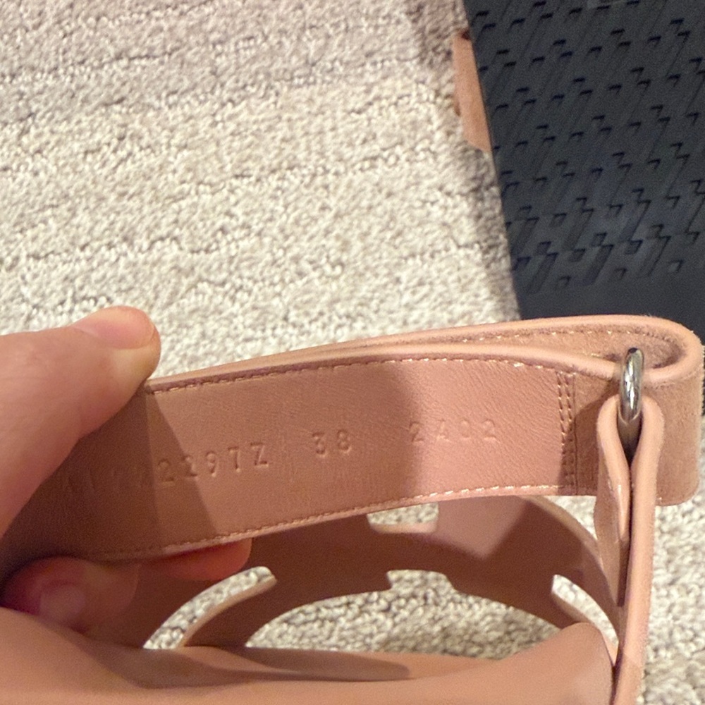 Hermès Chypre Sandals Nude - Picture 5 of 5